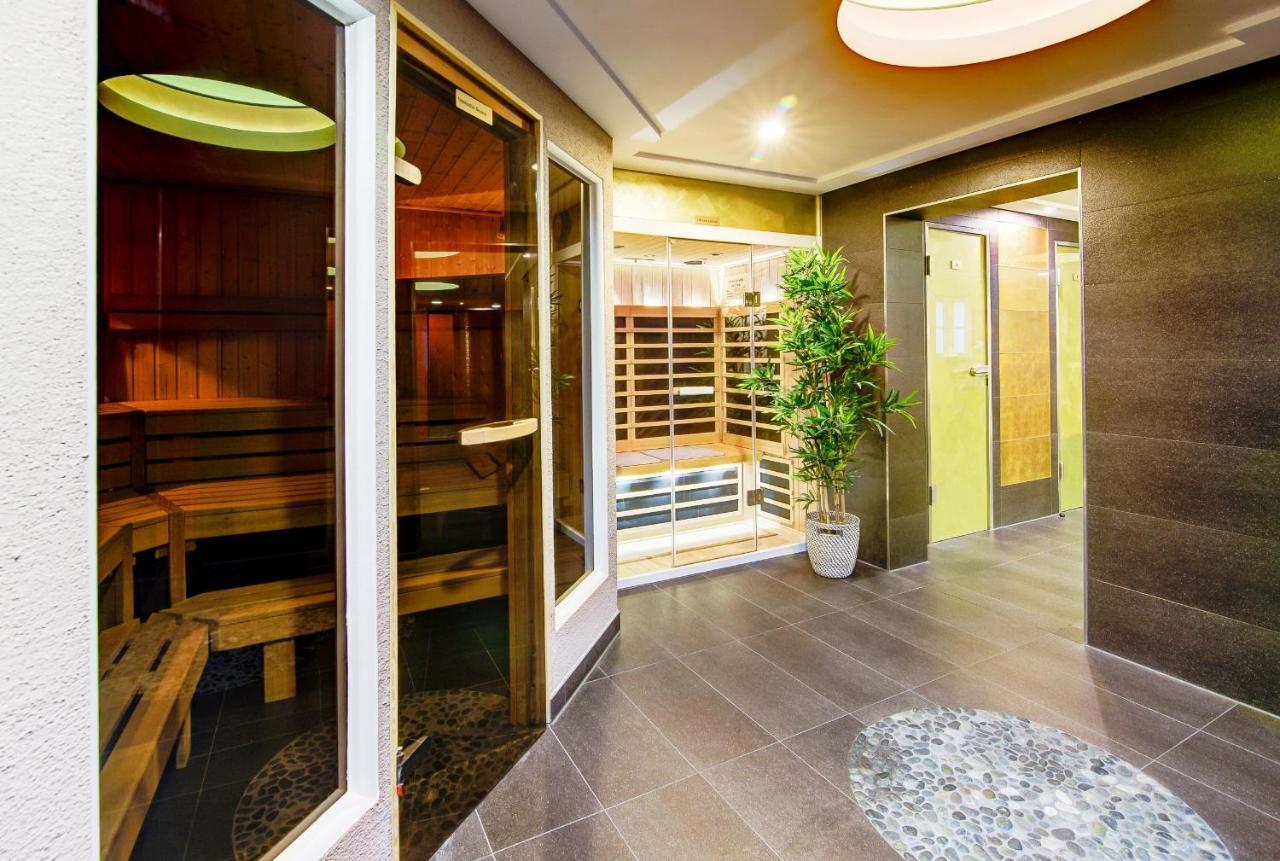 Hotel Residenz Waldkrone Ostseebad Kühlungsborn Esterno foto